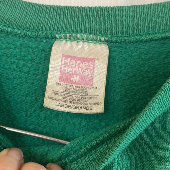 Green sweatshirt - Picture 3 of 5